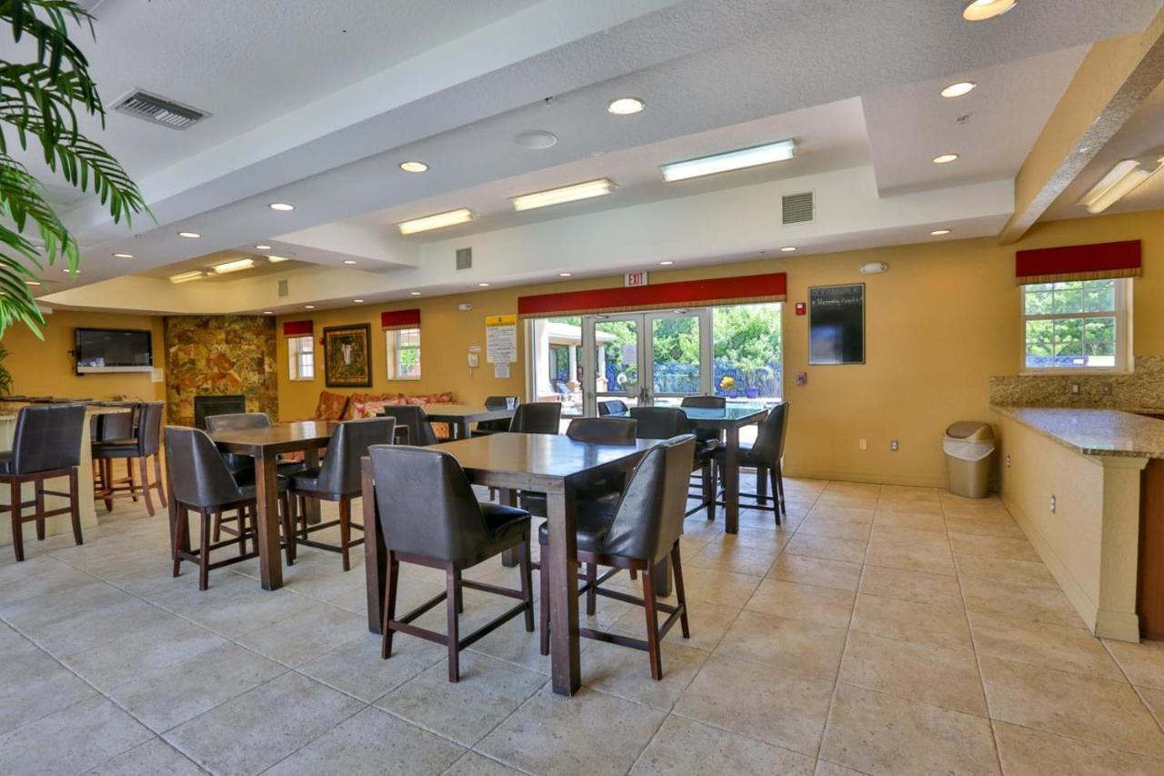 3 Bedroom 2 Bath Oceanwalk Condo With Estuary Views ニュー・スマーナ・ビーチ エクステリア 写真